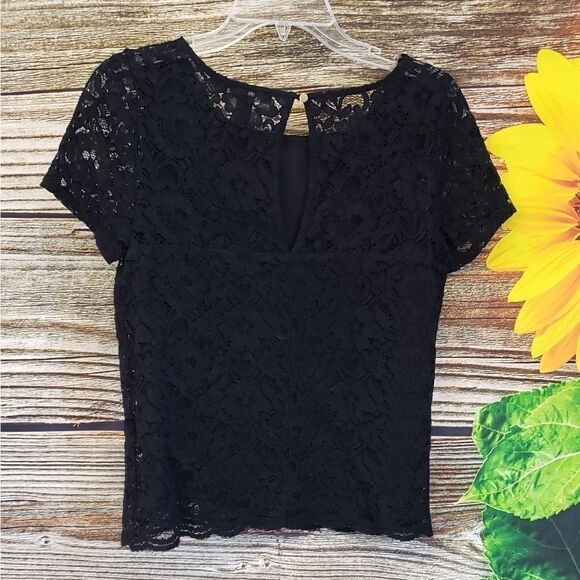 Forever21 mid Sleeve black lace top - Picture 3 of 5